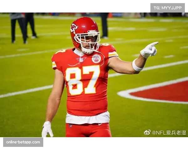 海盗外接手约翰逊45码接球达阵 成击败49人关键一击